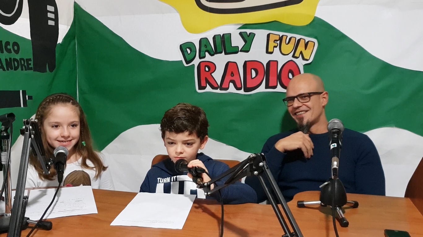 Daily Fun Radio Cesar Perez Gellida